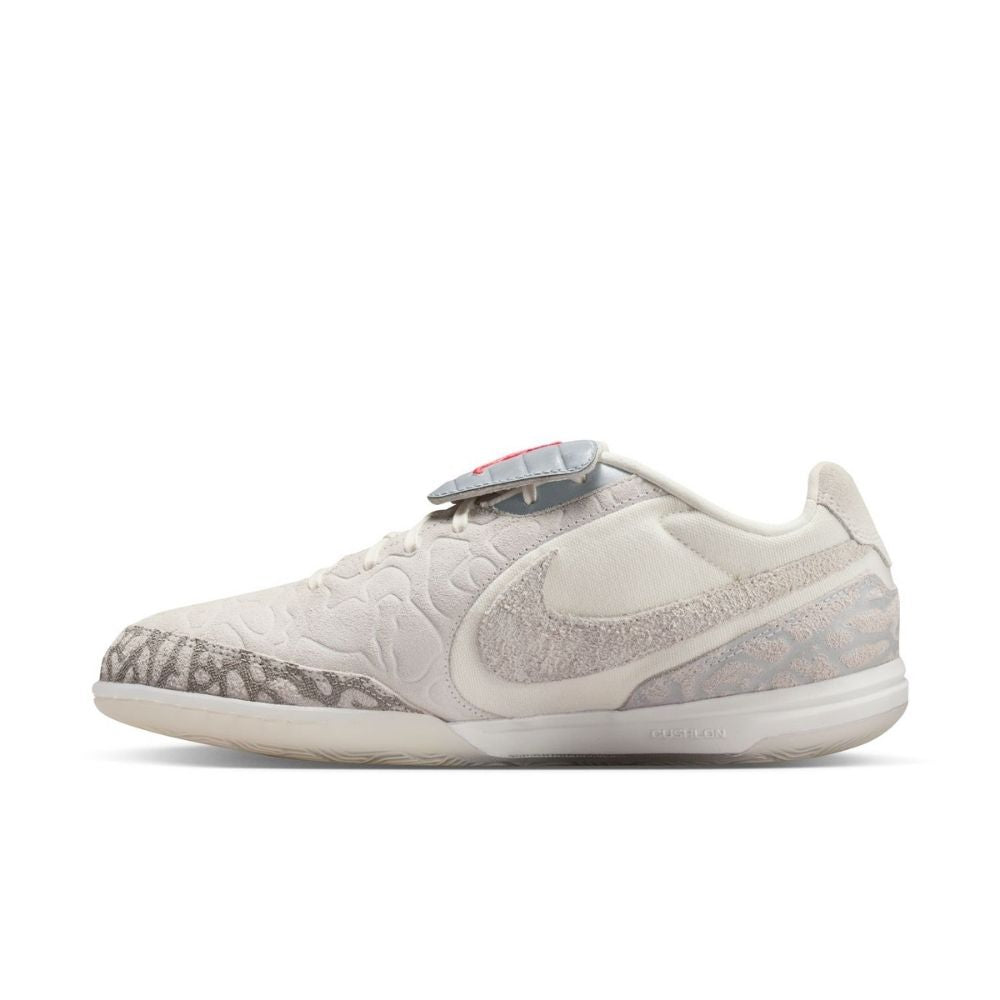 Nike Tiempo Streetgato SE Indoor Soccer Shoes