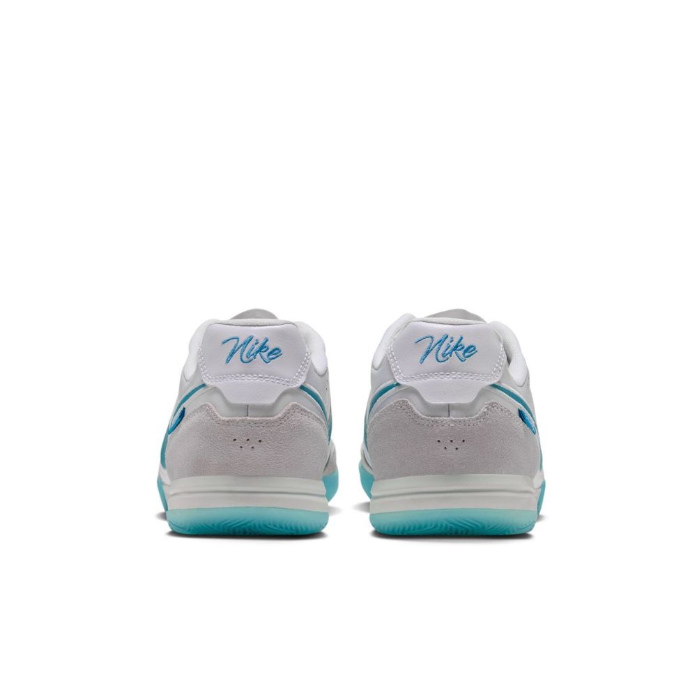Nike Tiempo Streetgato Indoor Soccer Shoes