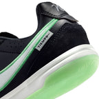 Nike Junior Tiempo Streetgato Indoor Soccer Shoe