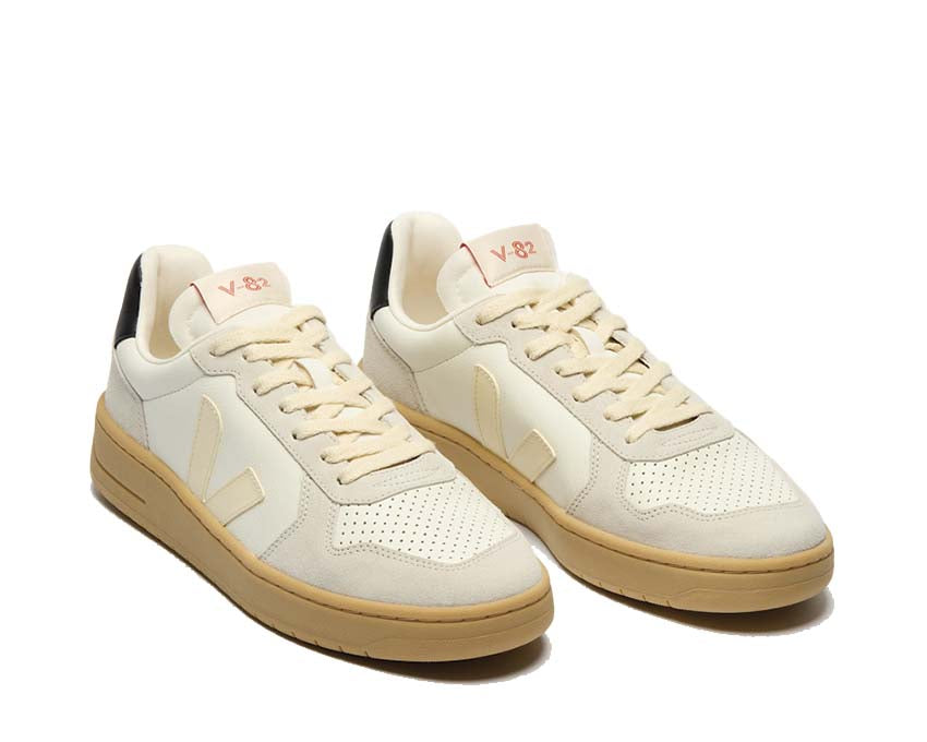 Veja V-82 Grained Leather "Pure"