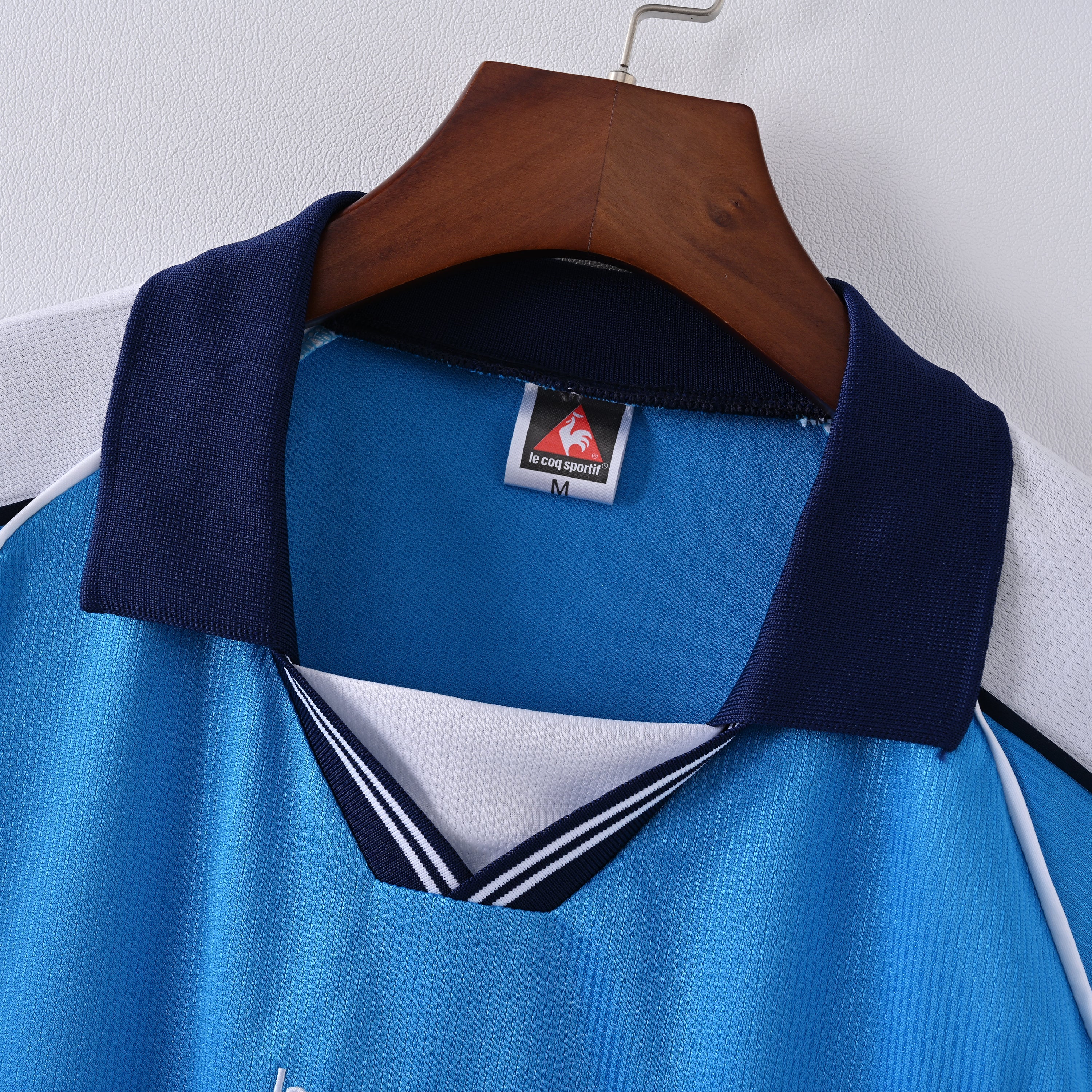 Retro Manchester City 1999/01 Jersey