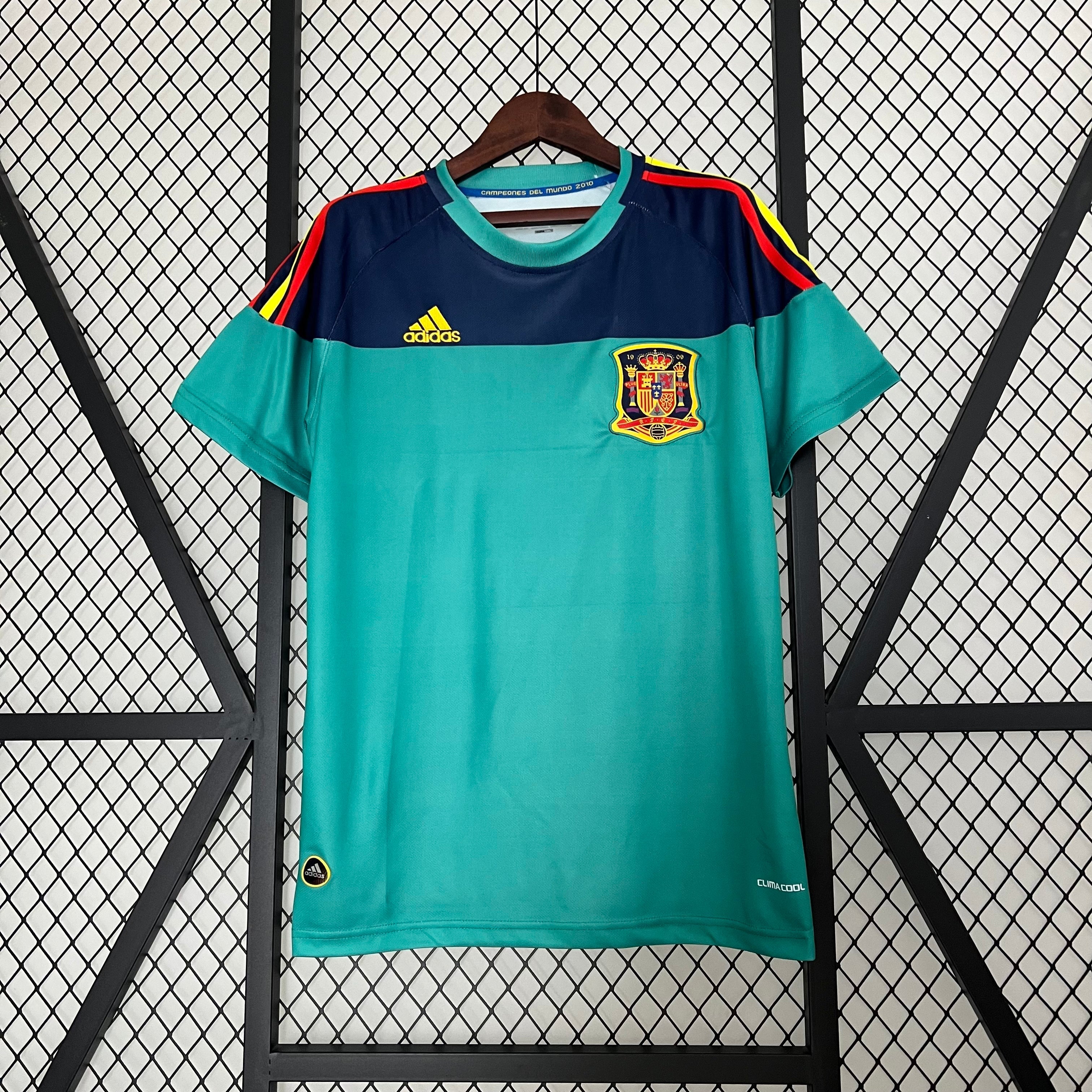 Retro Spain 2010 Goalkeeper Jersey