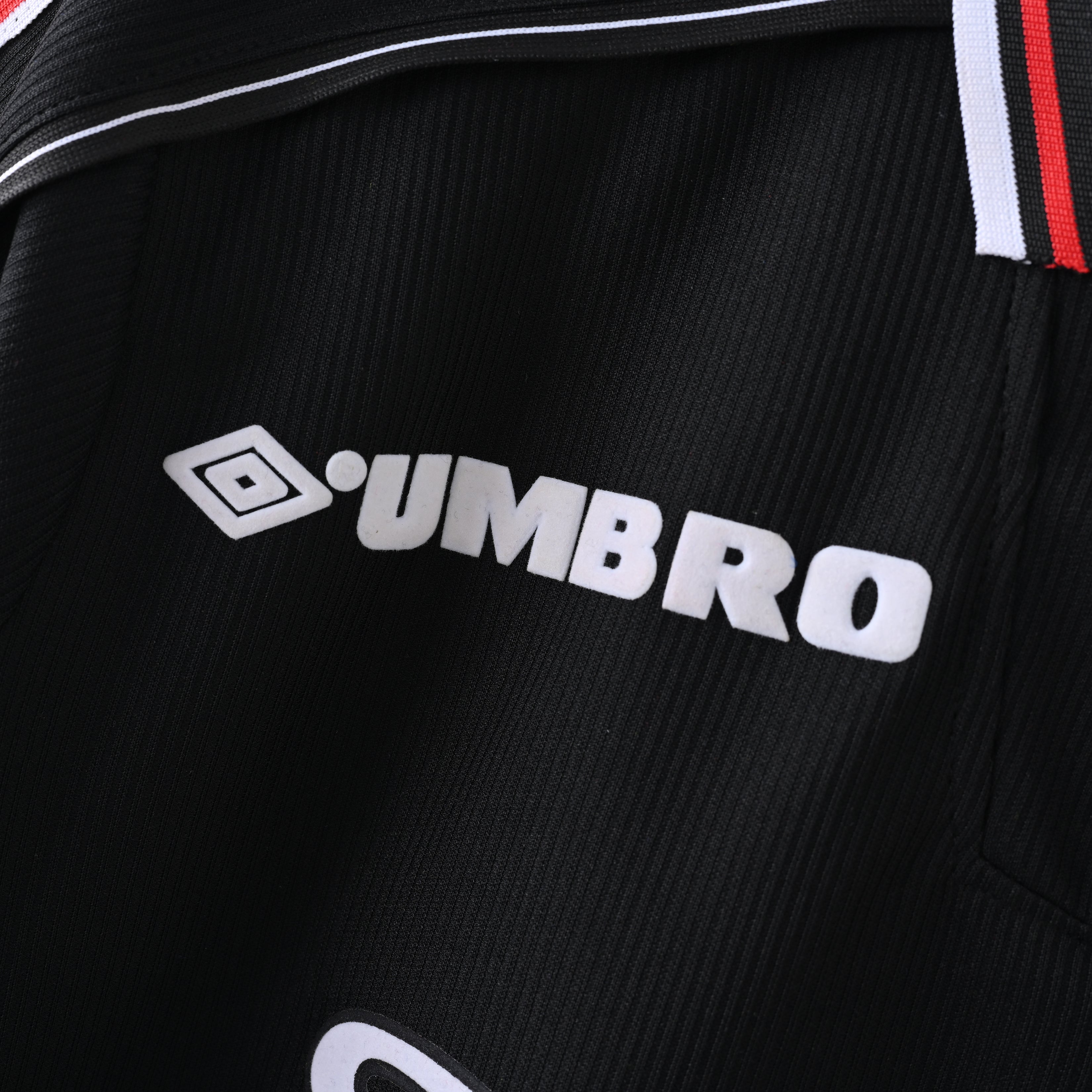 Retro Manchester United 1998/99 Jersey