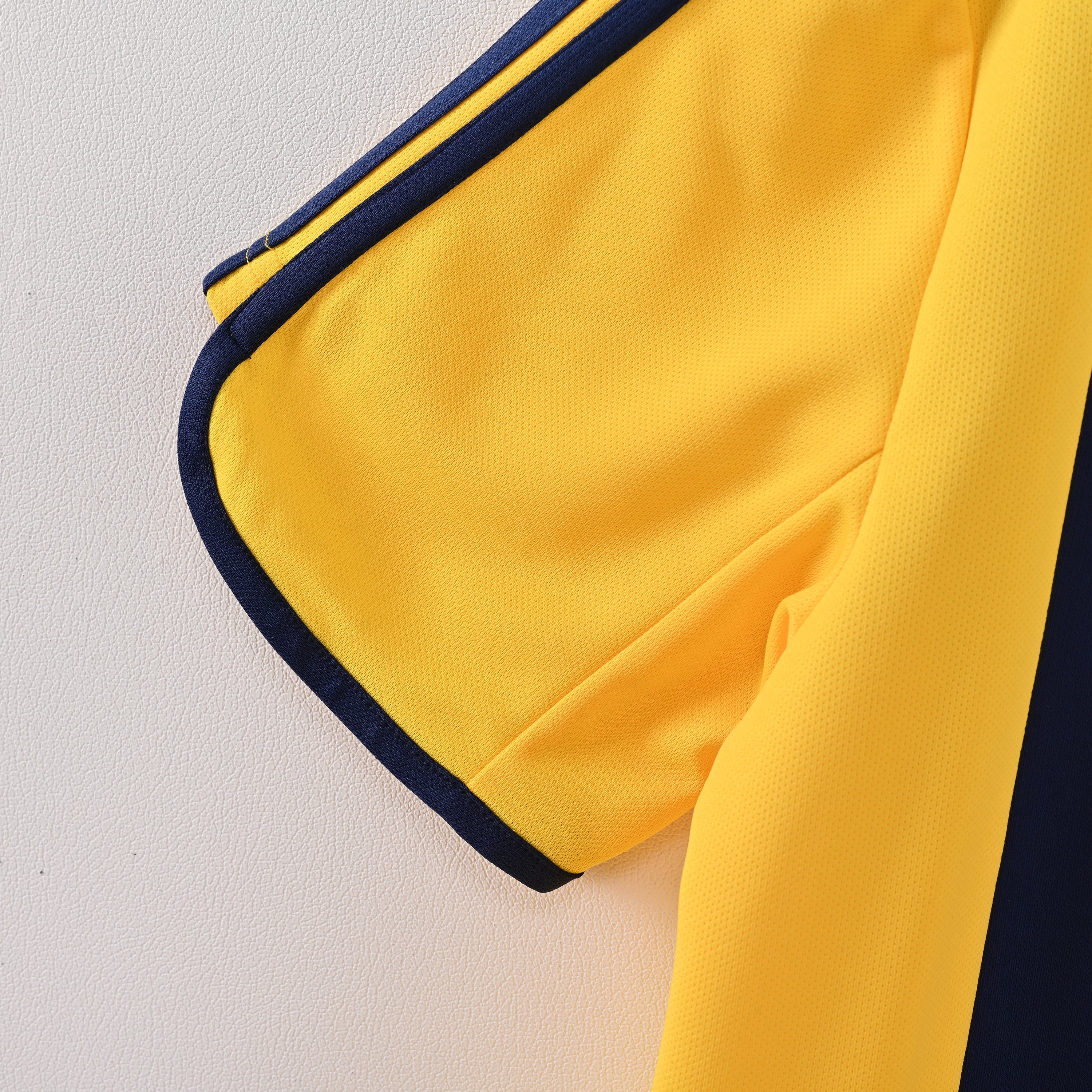 Retro Ajax 2000/01 Jersey