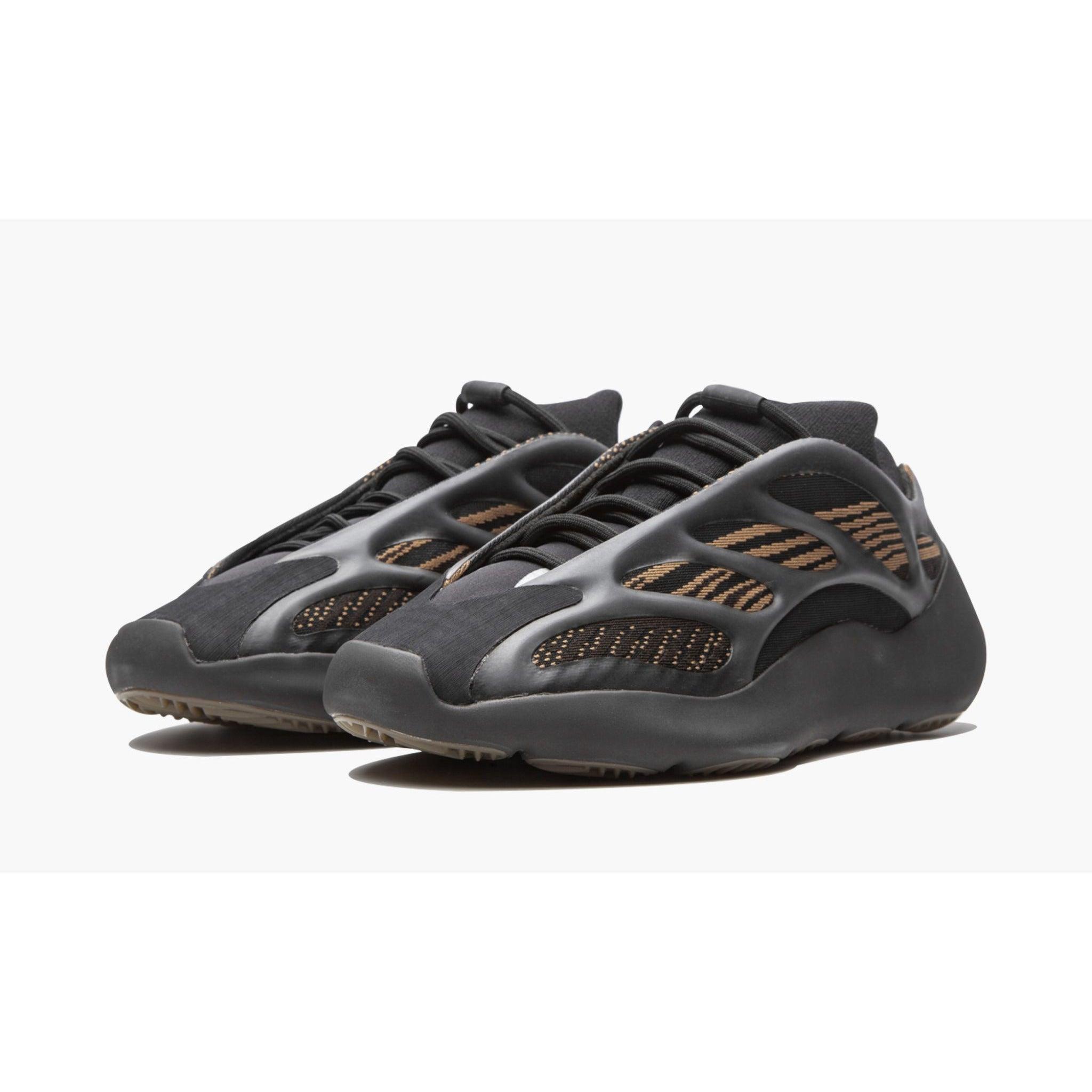 Yeezy 700 V3 Clay Brown