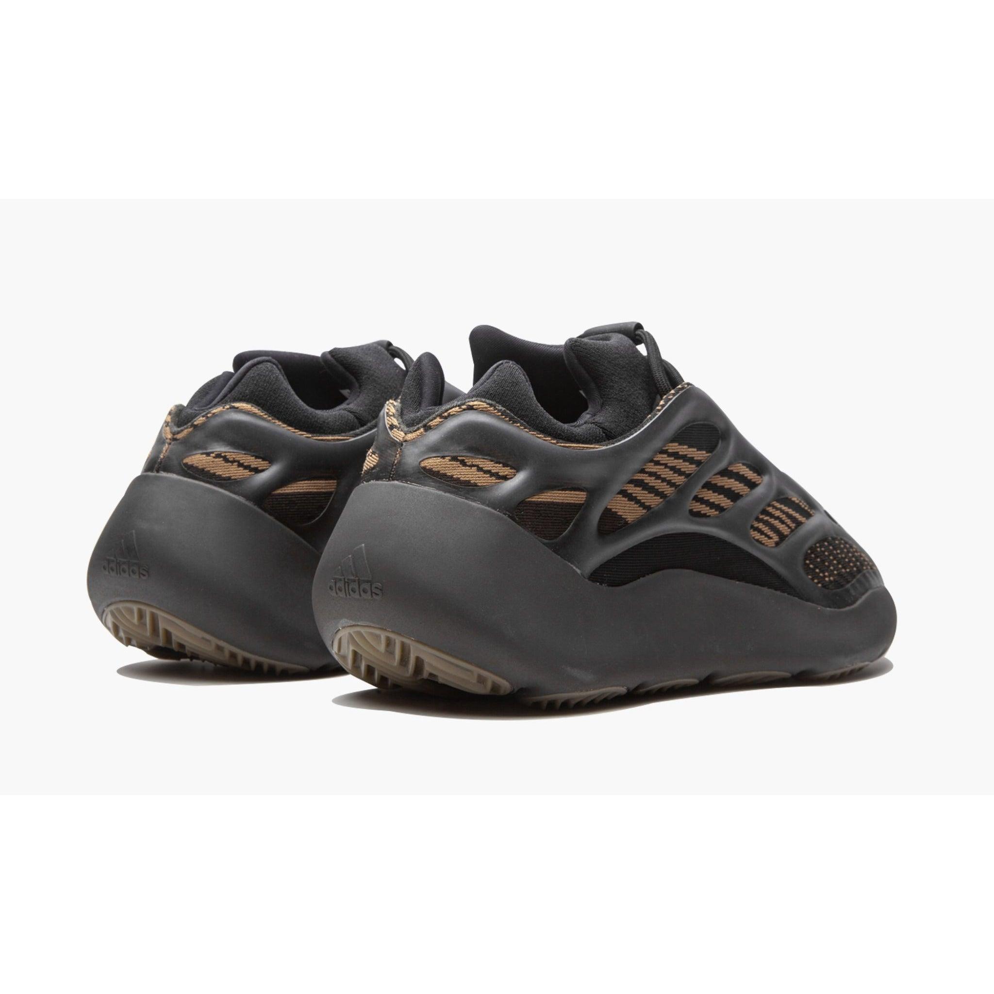 Yeezy 700 V3 Clay Brown