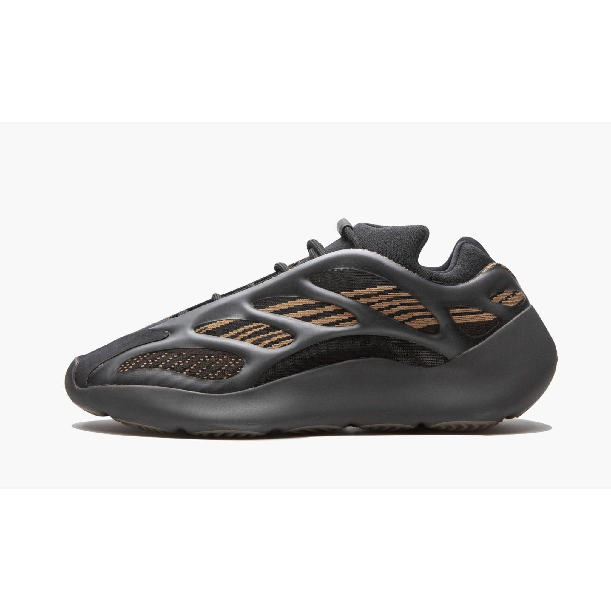 Yeezy 700 V3 Clay Brown