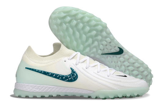 Nike Phantom Luna Turf