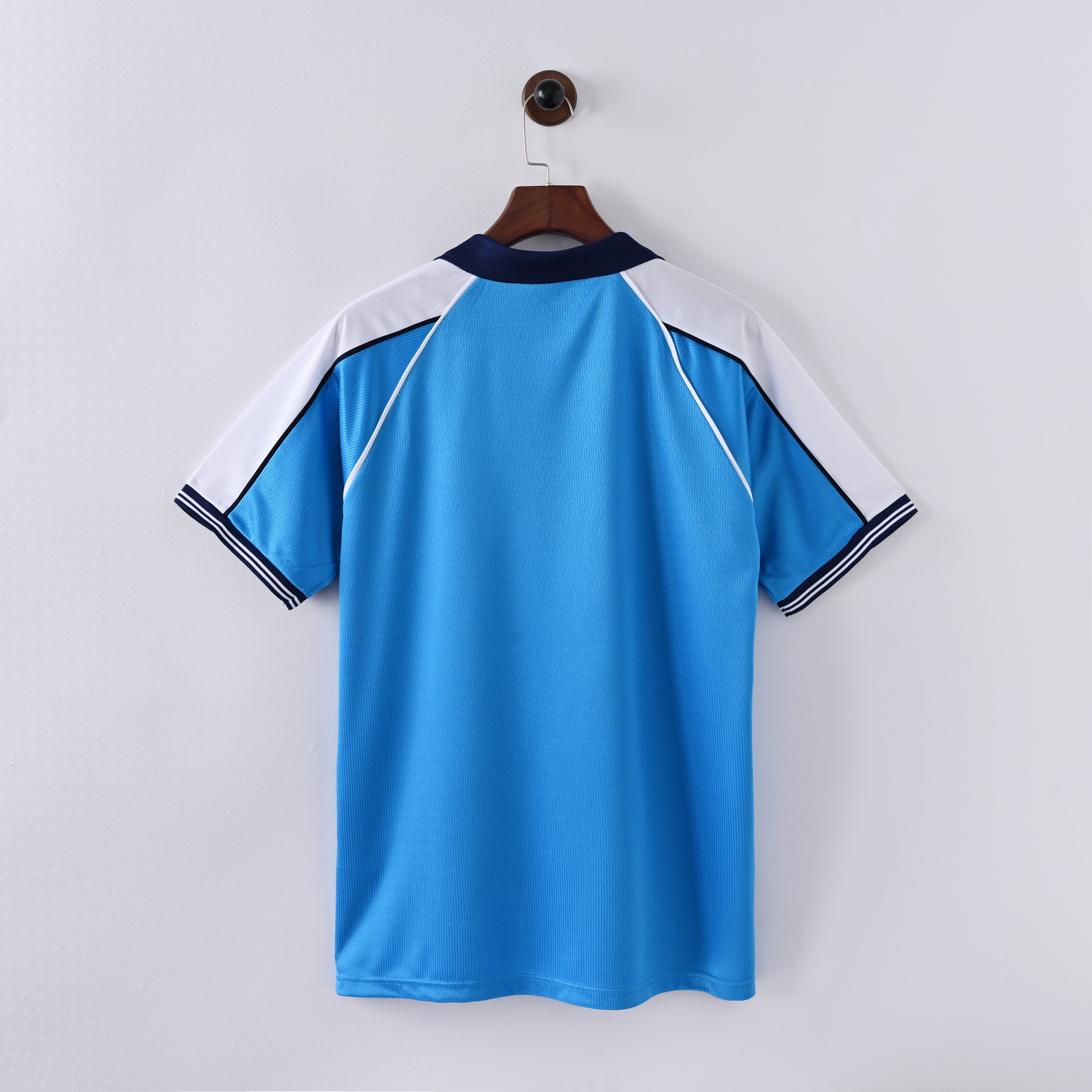 Retro Manchester City 1999/01 Jersey