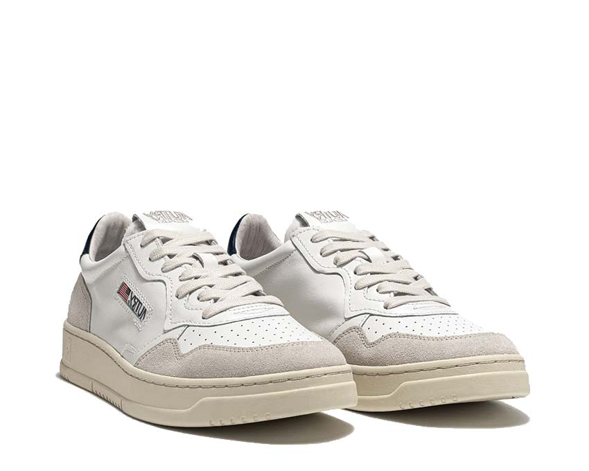 Autry Medalist Low "Suede White"