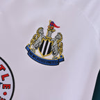 Retro Newcastle United 1999/00 Jersey