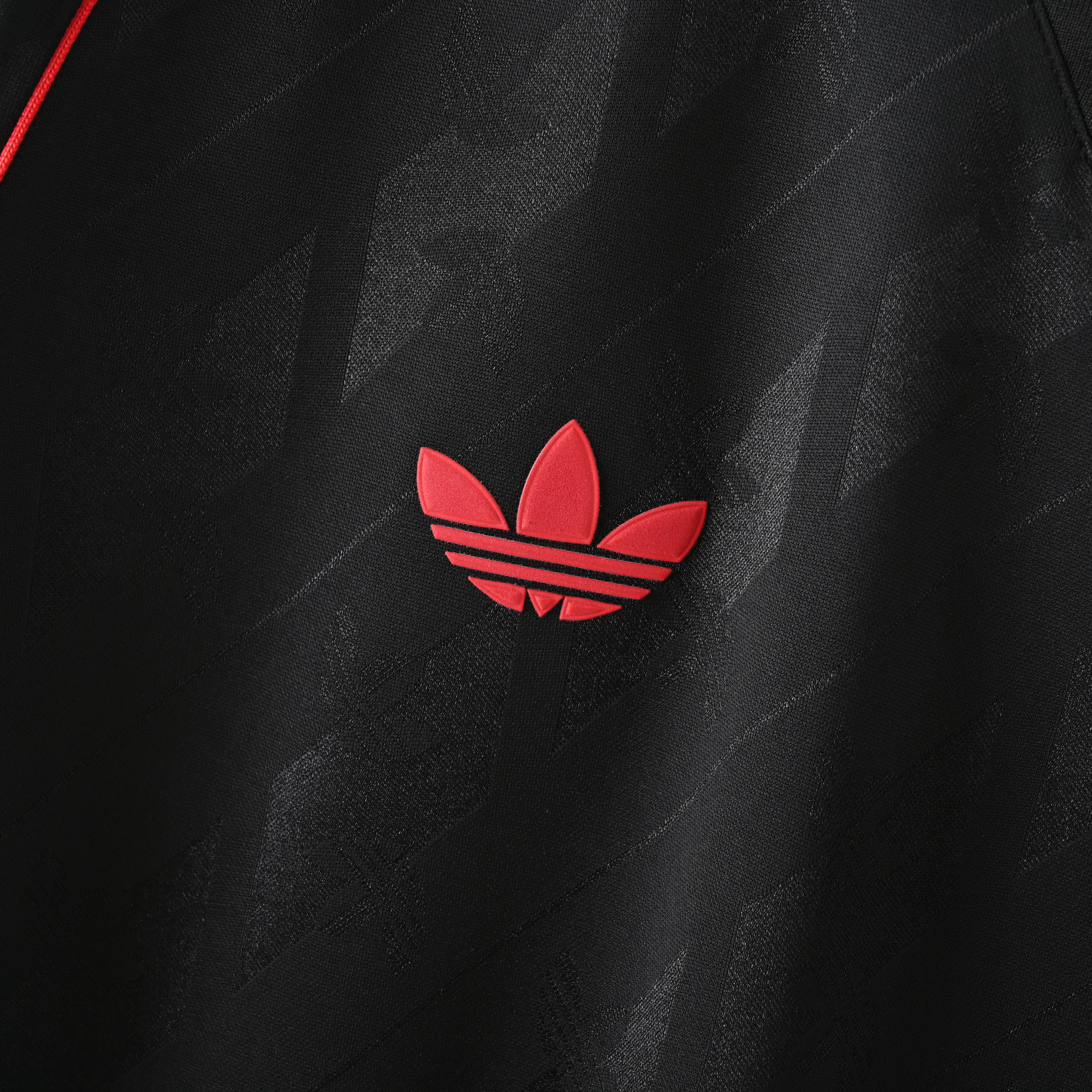 Retro Manchester United 2024/25 Jersey