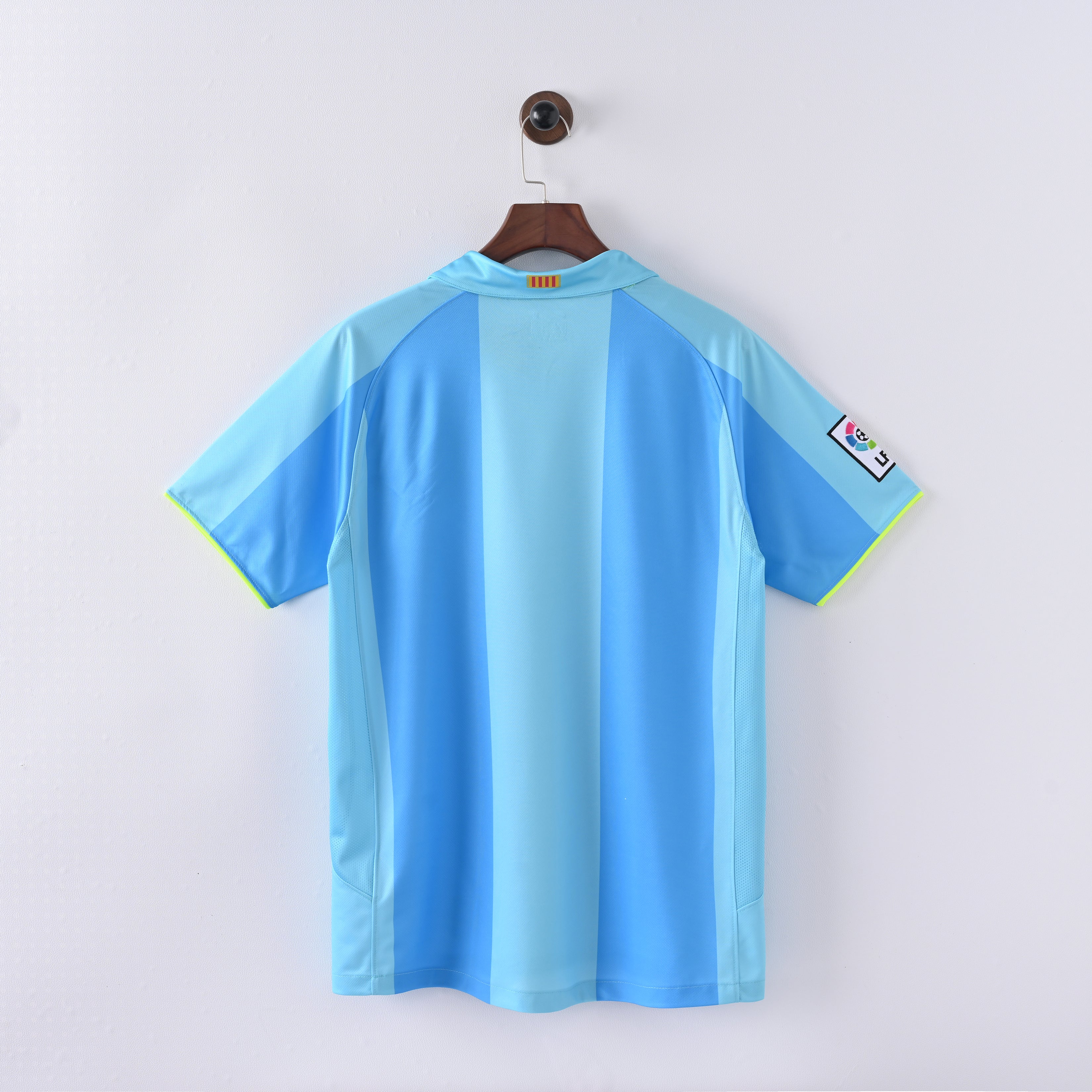 Retro Barcelona 2007/08 Jersey