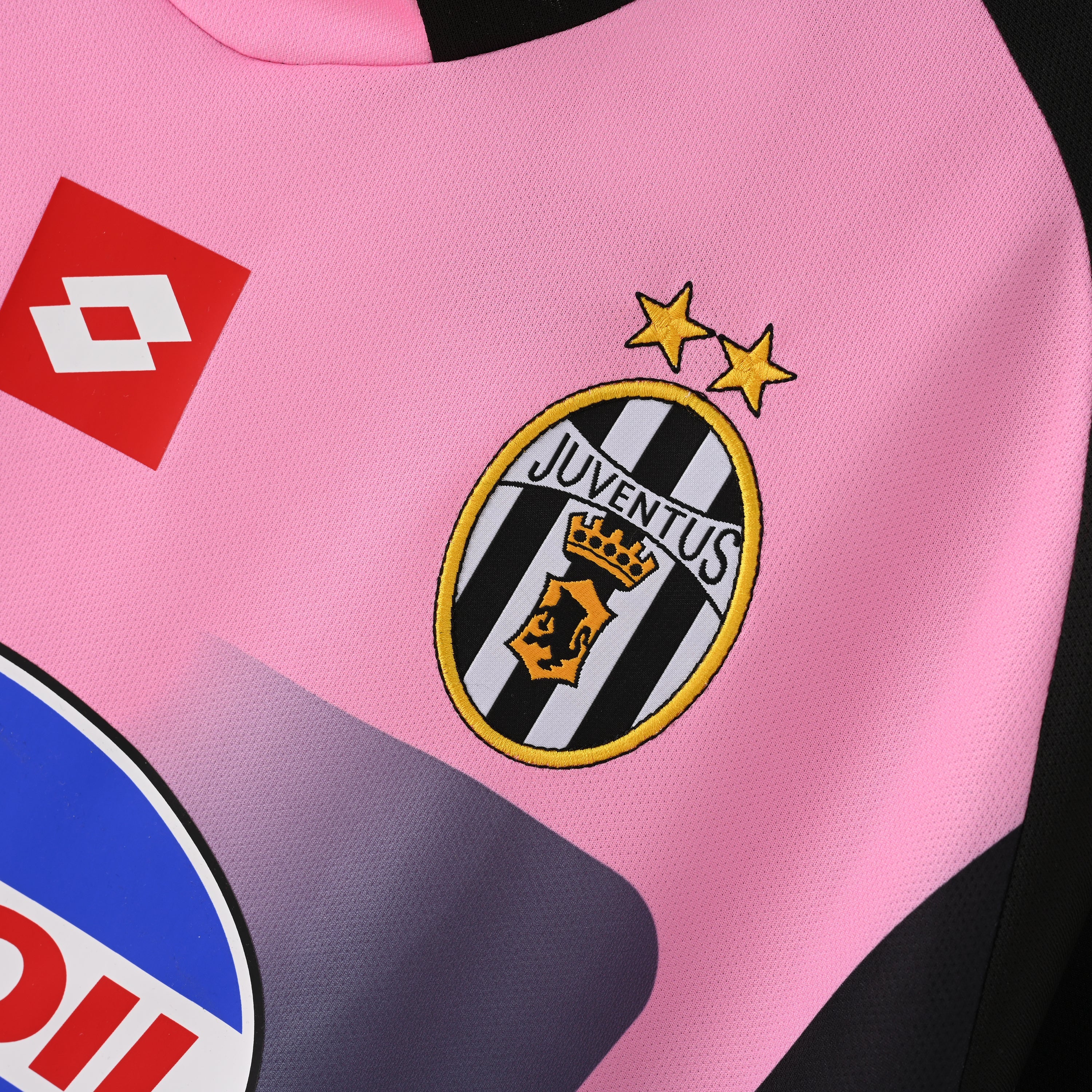 Retro Juventus 2002/03 Jersey
