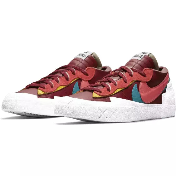 Blazer Low Sacai Kaws Team Red