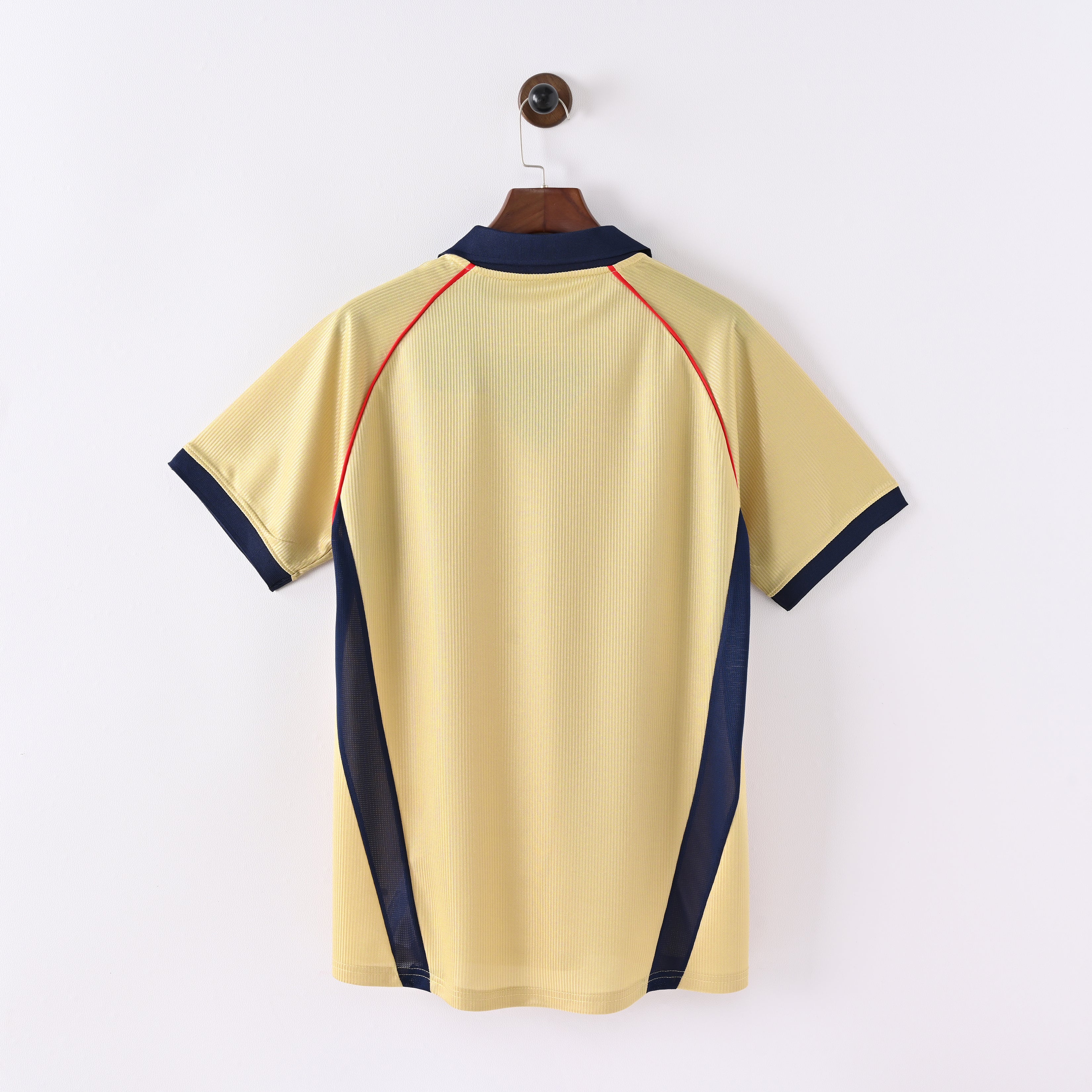 Retro Arsenal Jersey 2001/02