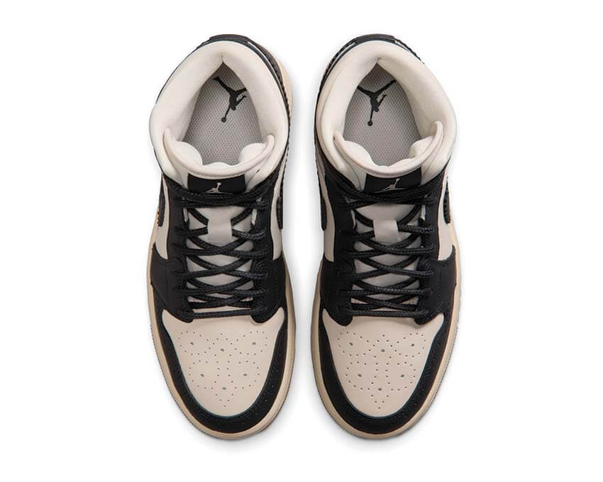 Air Jordan 1 Mid SE W "Off Noir"