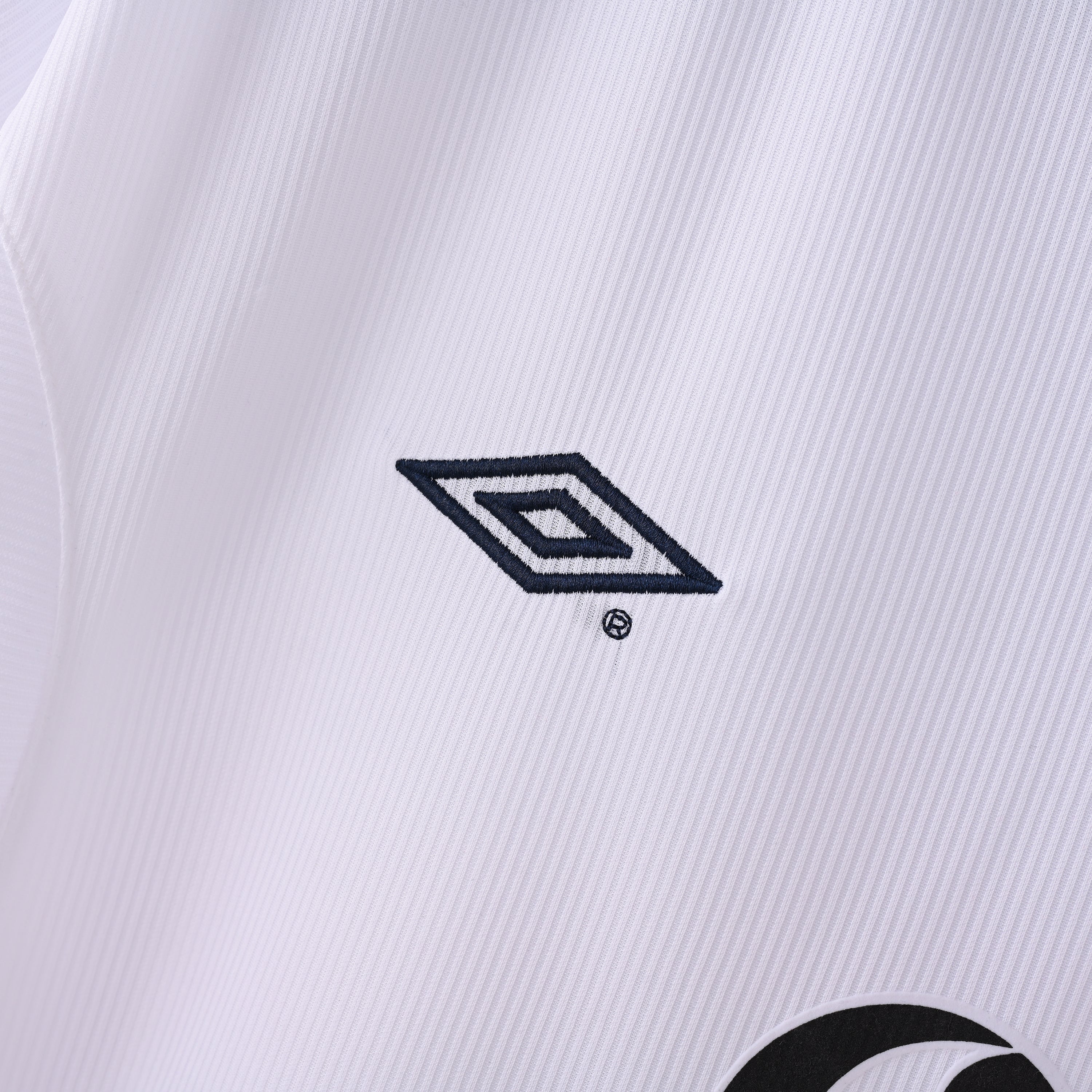 Retro Manchester United 1999/00 Jersey