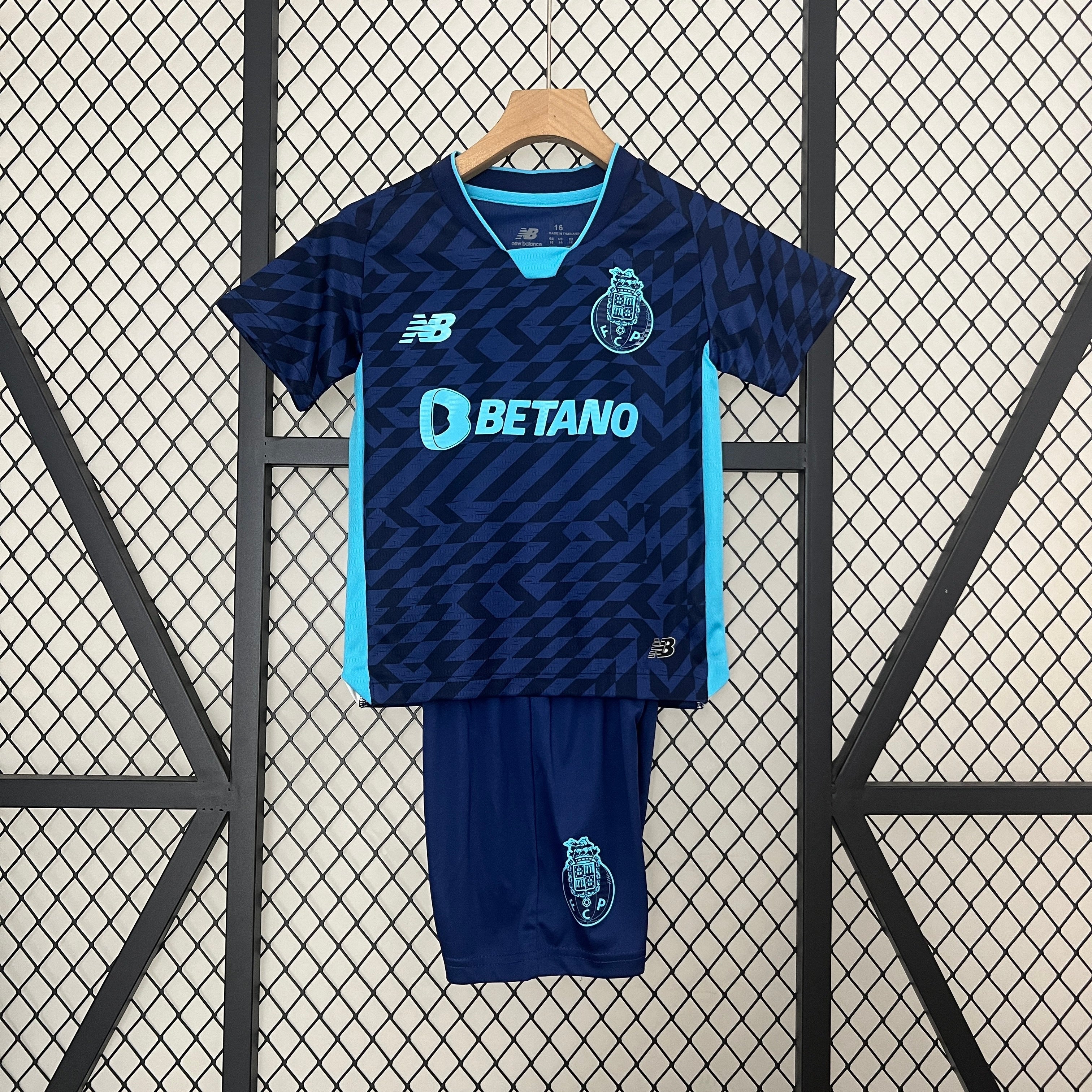 Kids FC Porto 2024/25 Third Jersey