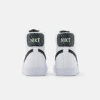 Blazer mid 77 white black green (gs)