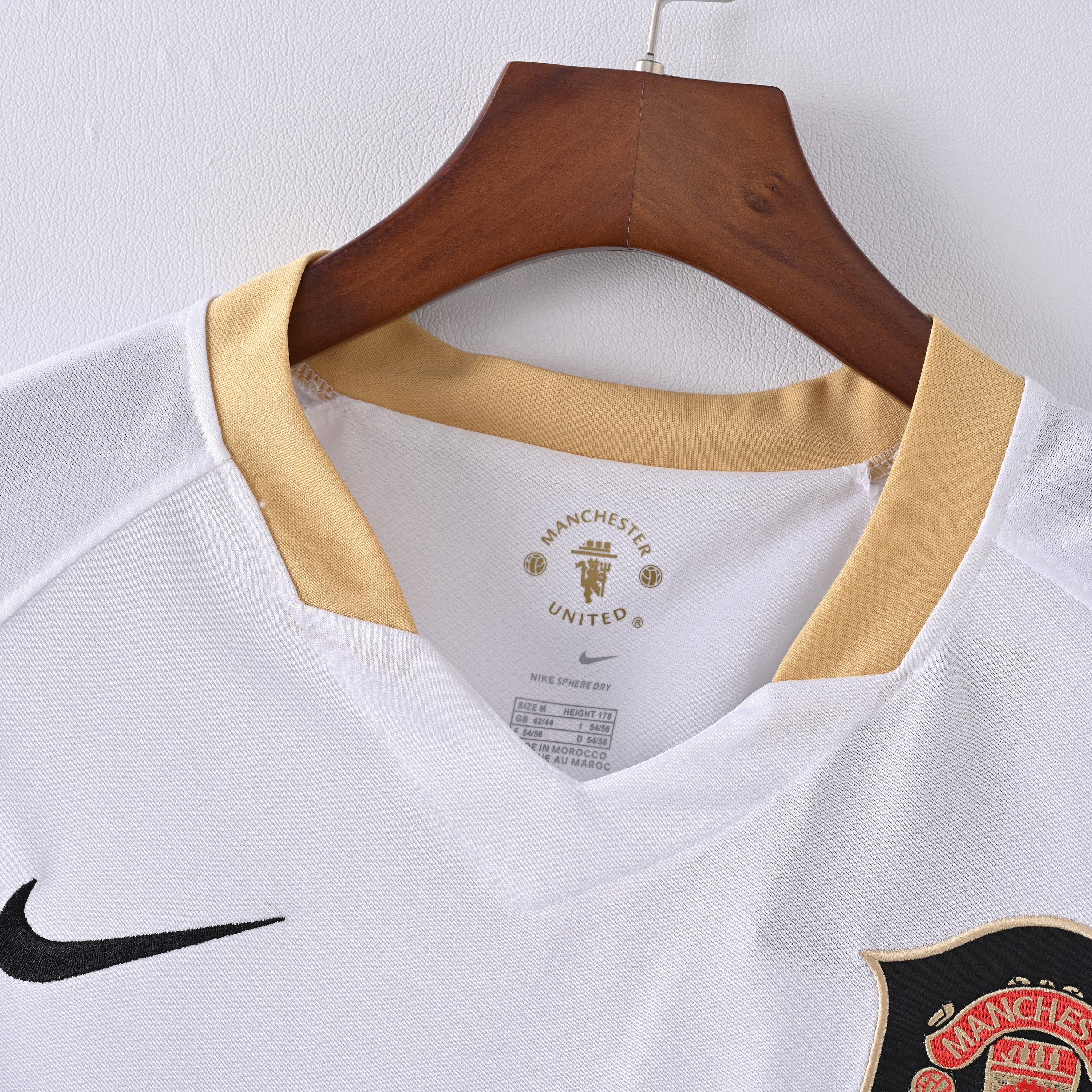 Retro Manchester United 2006/07 Jersey