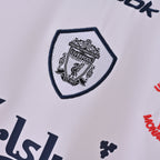 Retro Liverpool FC 2001/02 Jersey