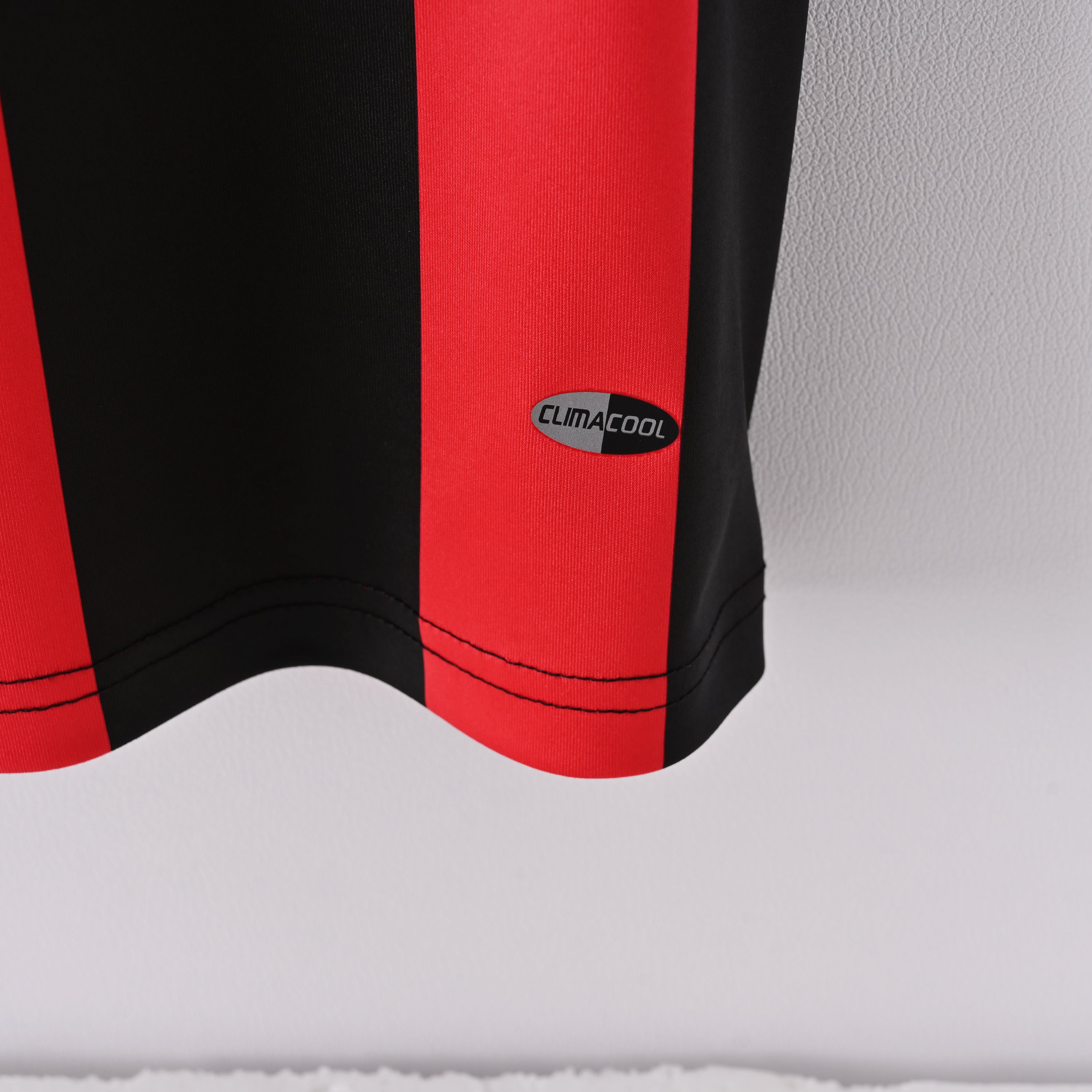 Retro AC Milan 2008/09 Jersey