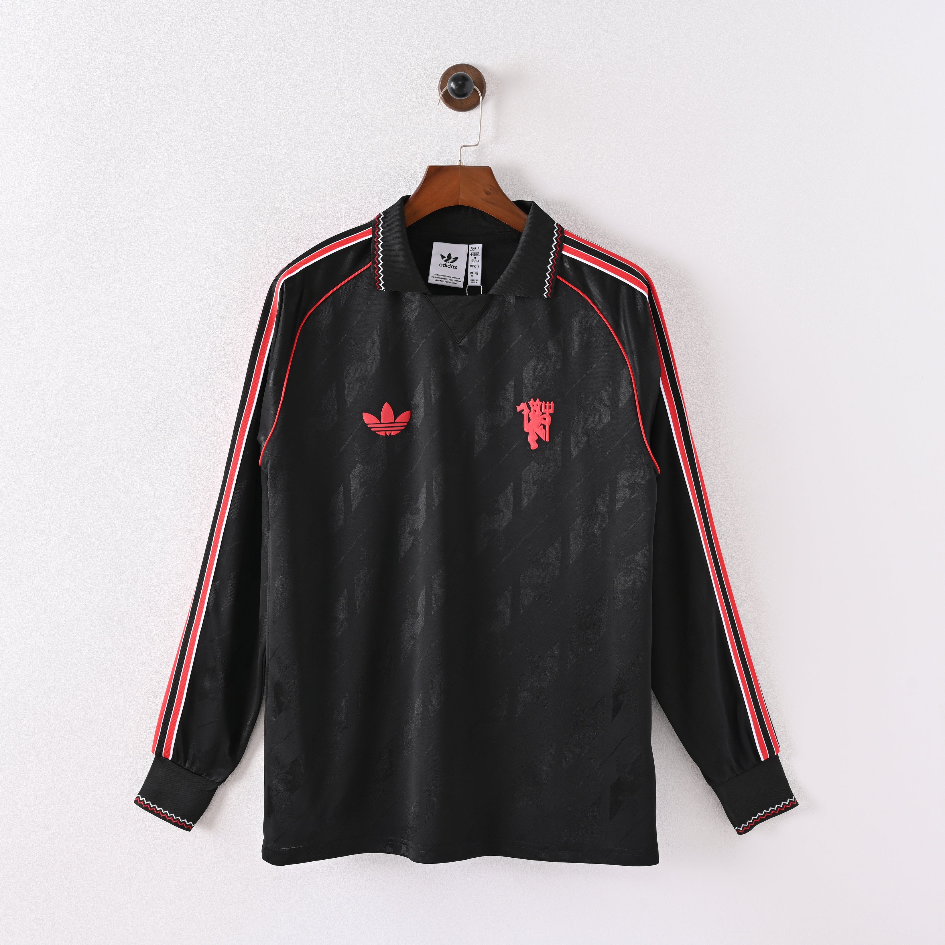 Retro Manchester United 2024/25 Jersey