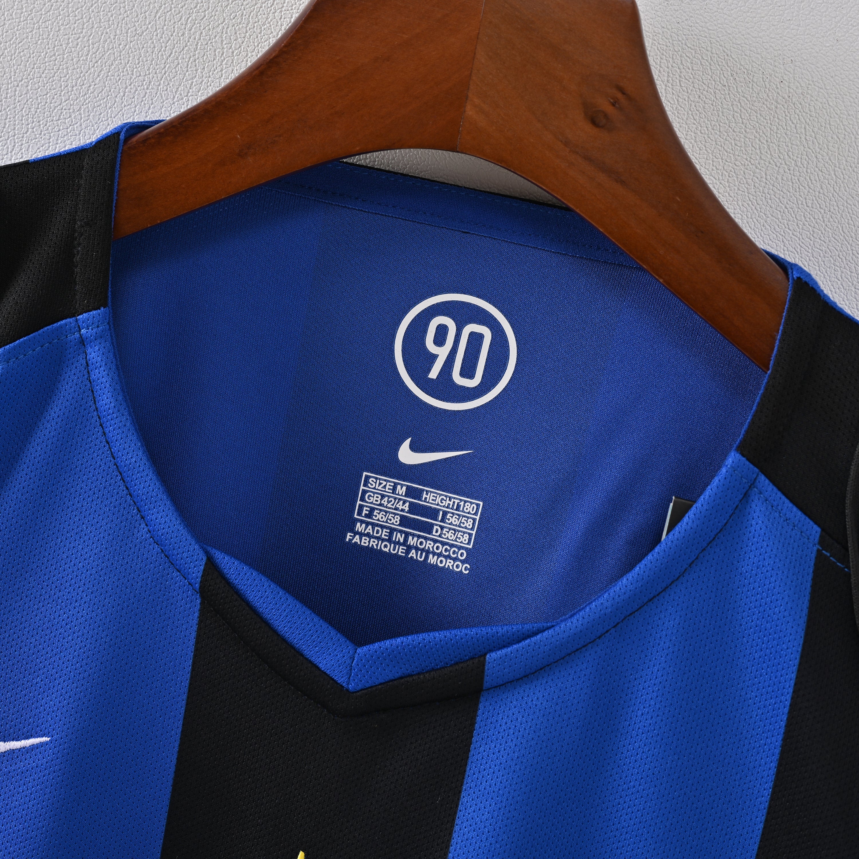 Retro Inter Milan 2004/05 Jersey