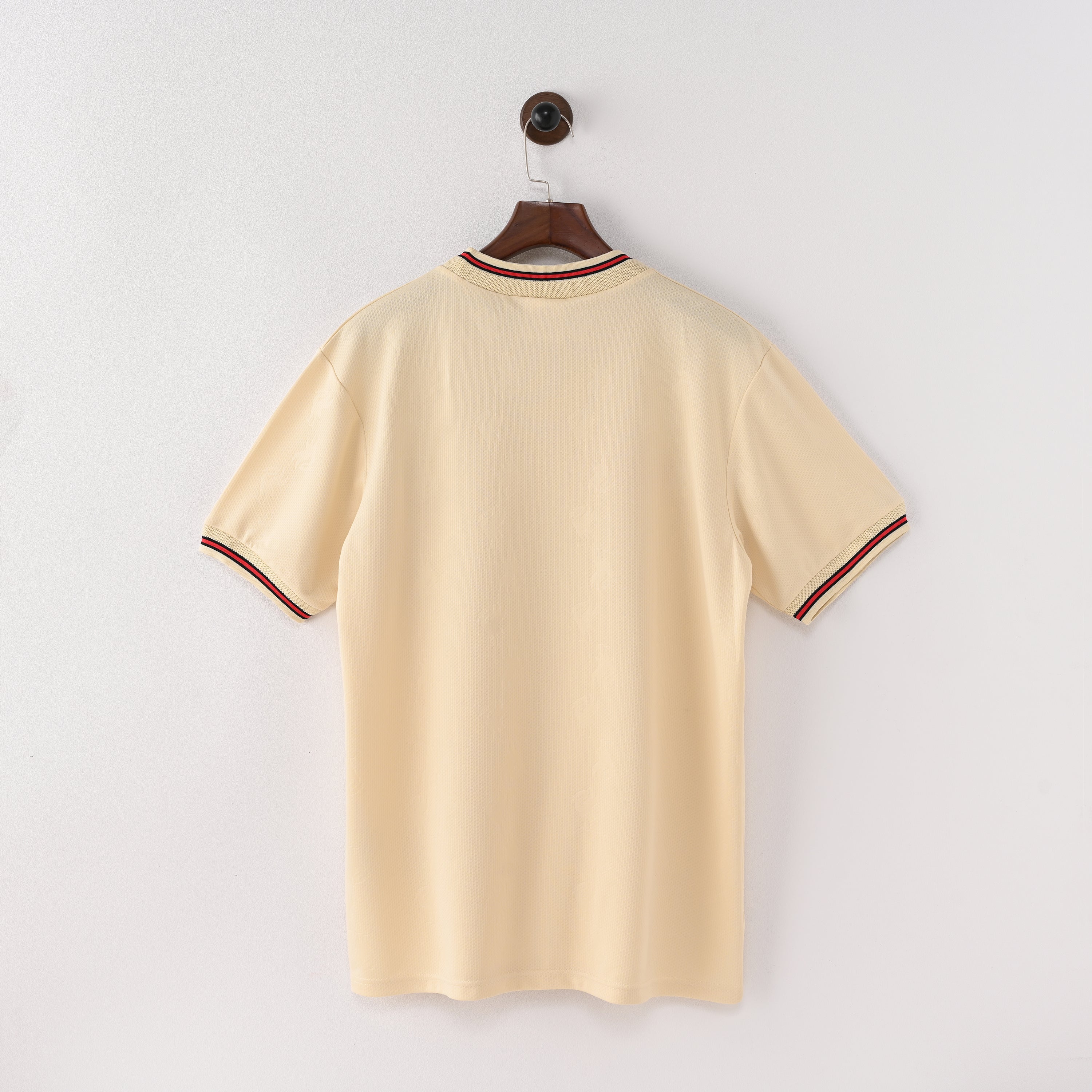 Retro Liverpool FC 1996/97 Jersey