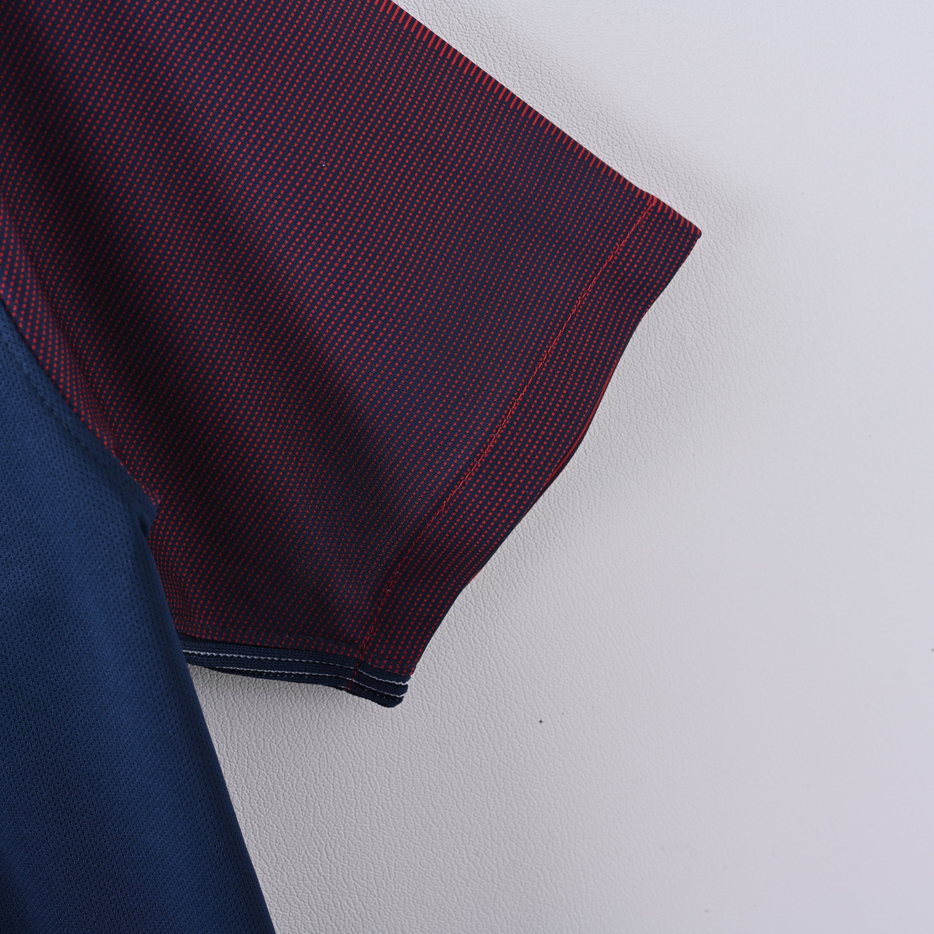 Retro PSG 2017/18 Jersey