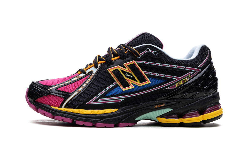 New Balance 1906R Black/Pink