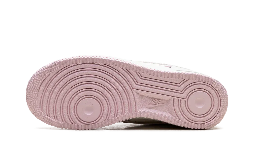 Air Force 1 Low Valentine's Day (2025)