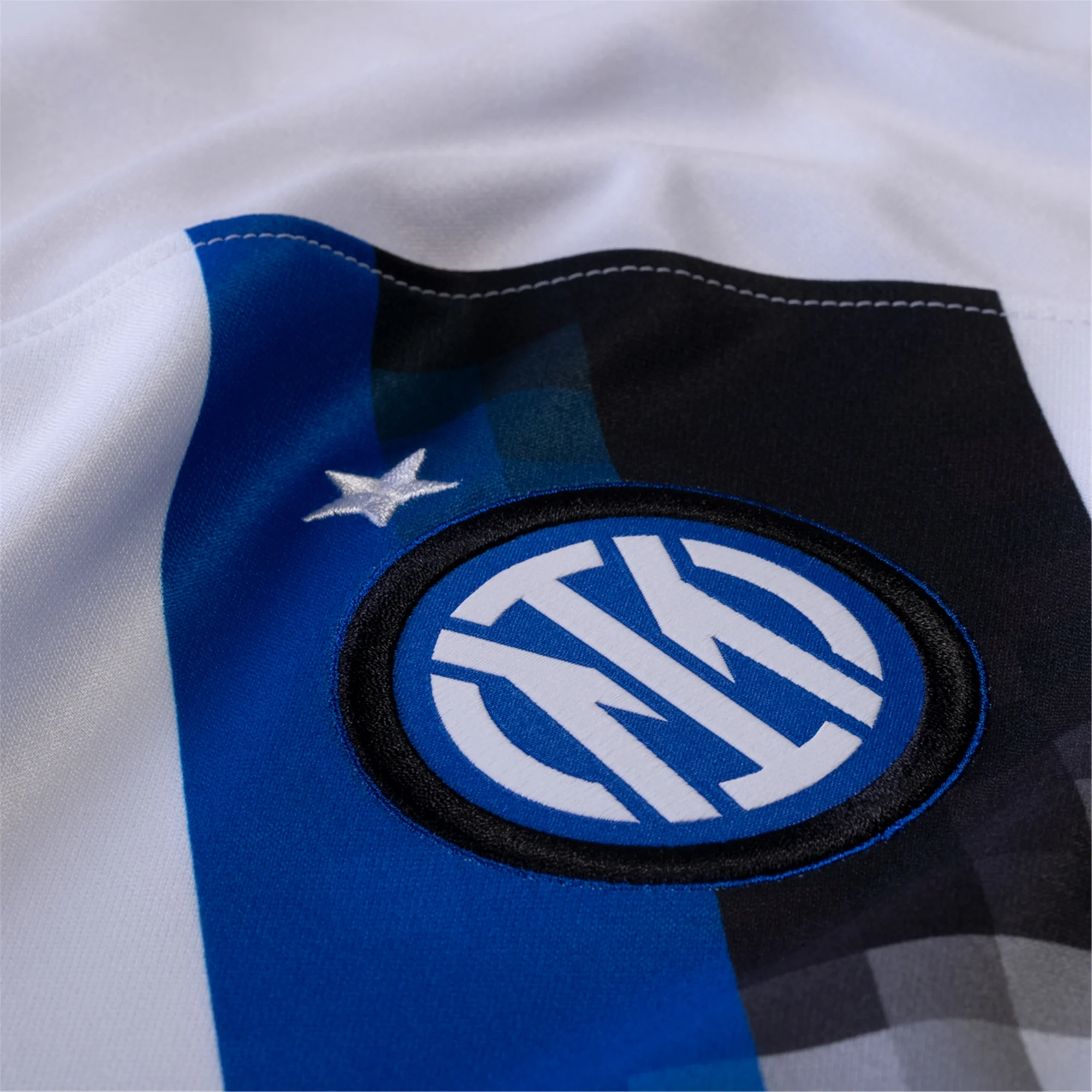 Nike Inter Milan Alessandro Bastoni Away Jersey w/ Champions League + Copa Italia Patches 23/24 (White/Lyon Blue)