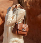 David Jones - Sac Bandoulière Matelassé Rabat Tourniquet Cuir PU Femme