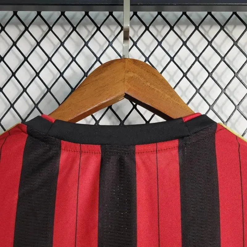 Retro 2013/14 Shirt · Design 2