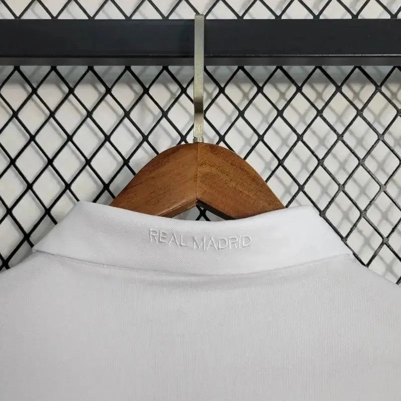 Retro 2016/17 Long Sleeve Shirt