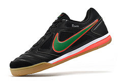 Supreme x Nike SB Gato