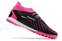 Predator Accuracy Turf