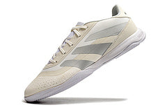 Predator 24 Futsal