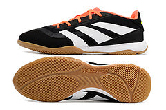 Predator 24 Futsal