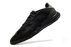Predator 24 Futsal