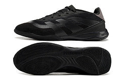 Predator 24 Futsal
