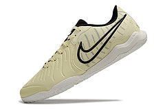Nike Legend 10