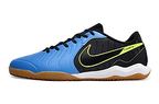Nike Legend 10