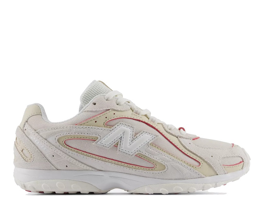 New Balance 204L "Sea Salt/Bone"