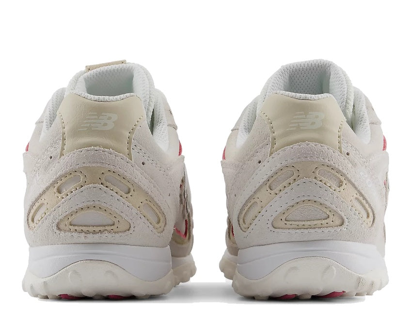 New Balance 204L "Sea Salt/Bone"
